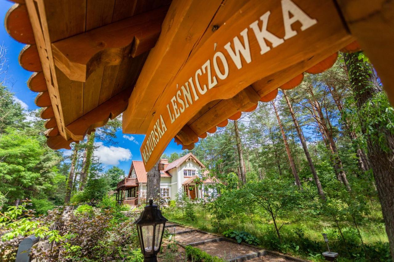 Mazurska Leśniczówka Nowy Zyzdrój Acomodação com café da manhã Exterior foto